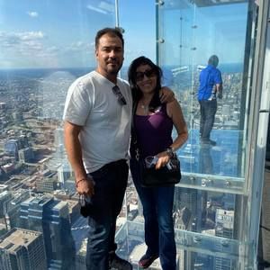 Meet your Posher, Carlos